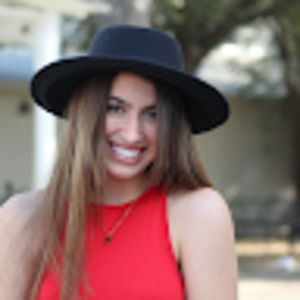 Meet your Posher, Natalie